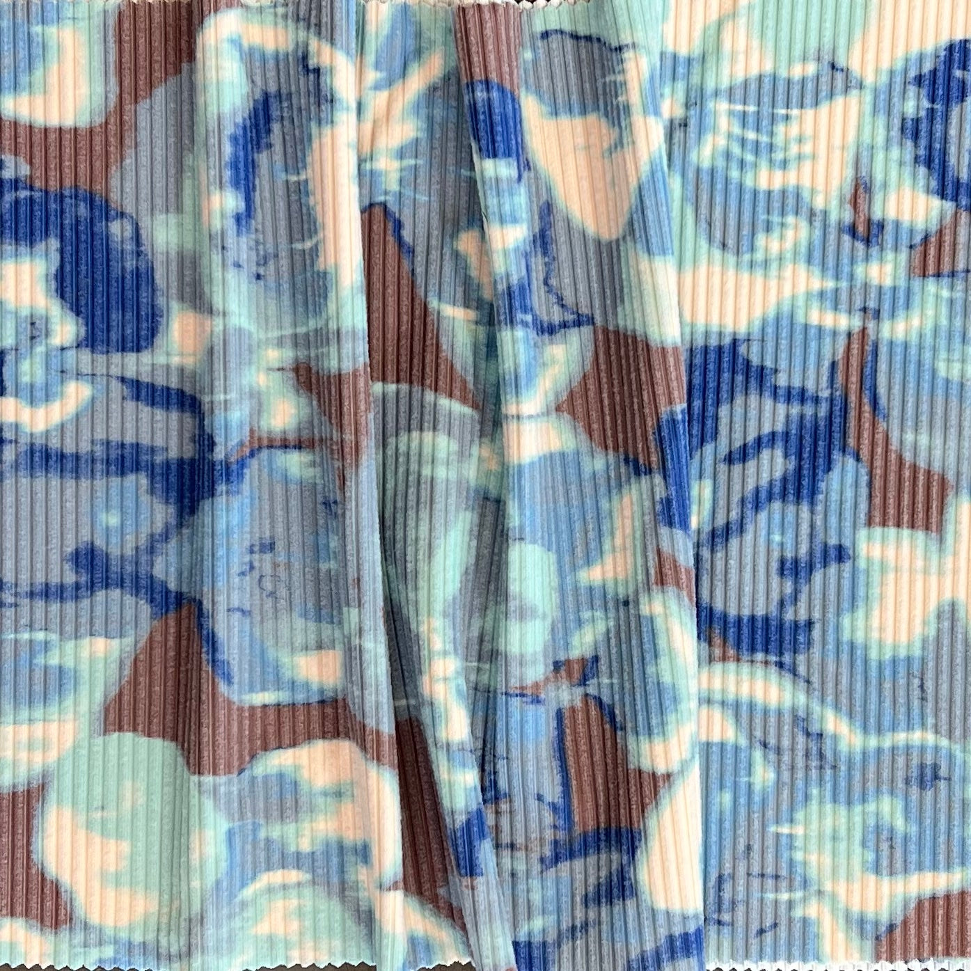 Tela Punto estampado Angora print Anselma